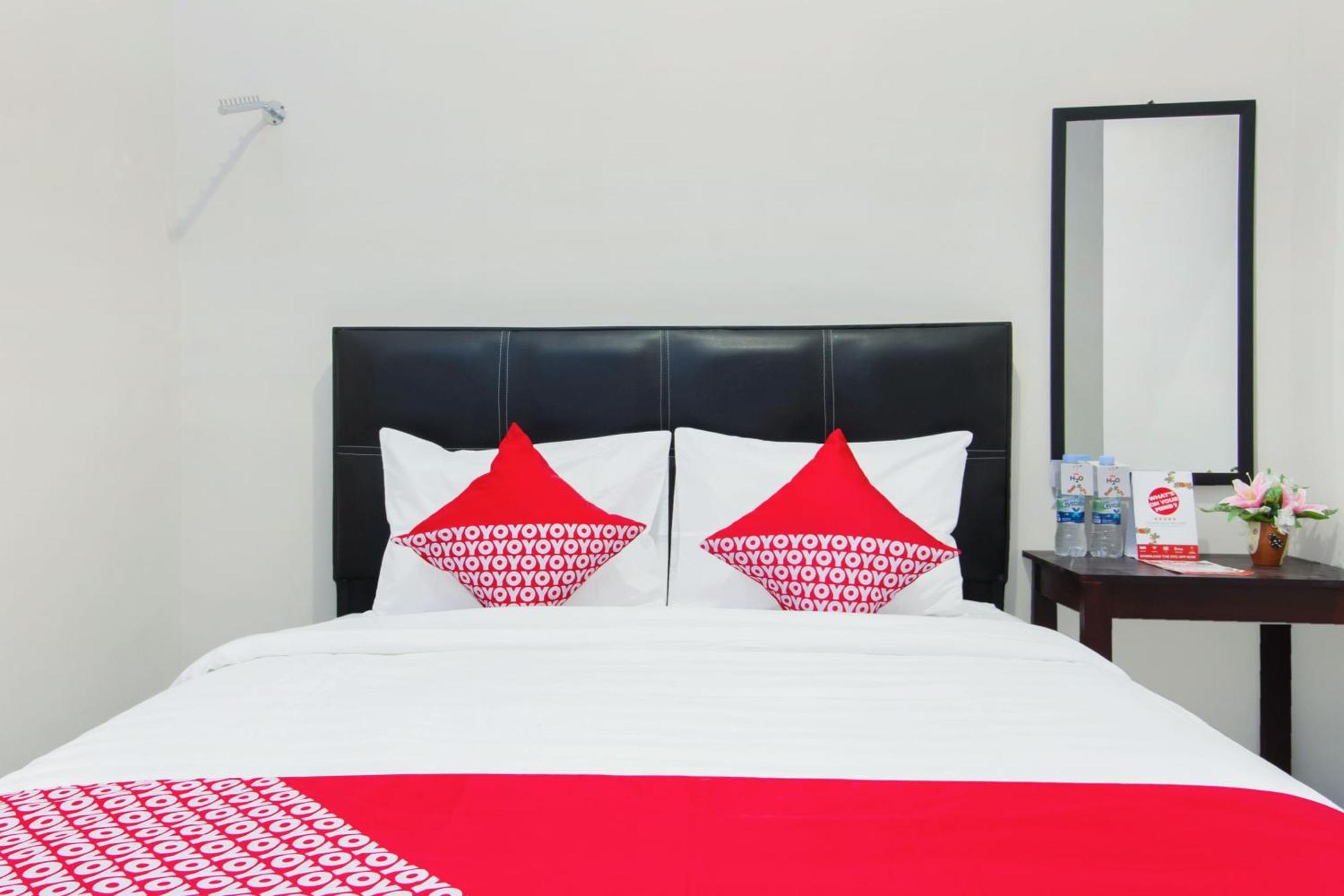 Oyo 1718 Homestay Wak Gobenk Salakan Exterior photo